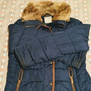 OLD NAVY Navy puff Jacket with faux fur lining